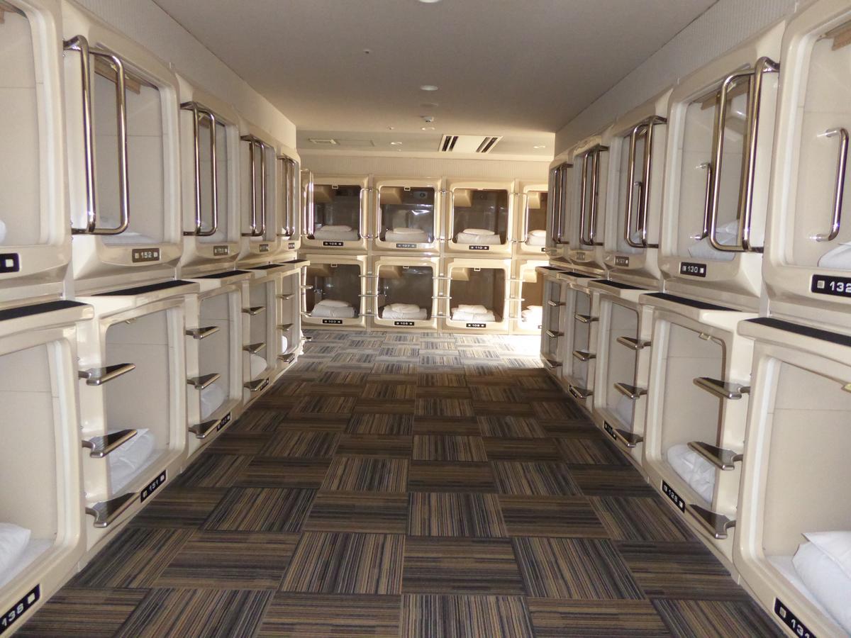 Kumamoto Capsule Hotel Экстерьер фото